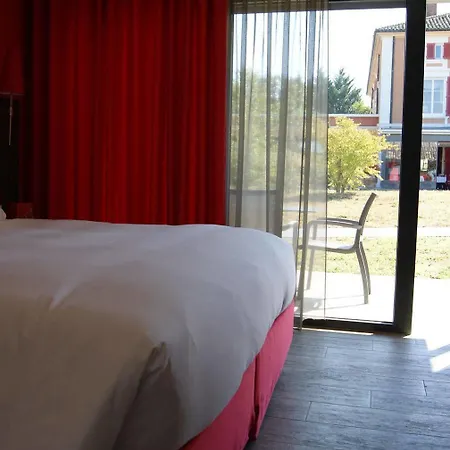 Hotel Du Bois Blanc Domaine D'epeyssoles Georges Blanc