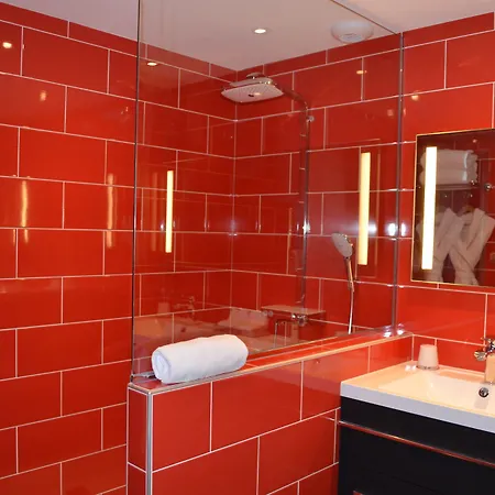Du Bois Blanc Domaine D'epeyssoles Georges Blanc Hotel 4*
