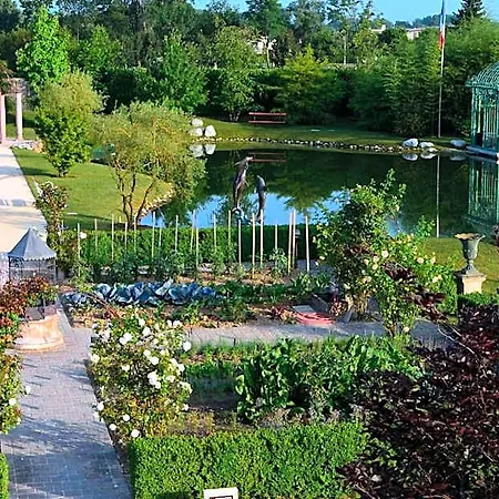 Hotel Du Bois Blanc Domaine D'epeyssoles Georges Blanc 4*